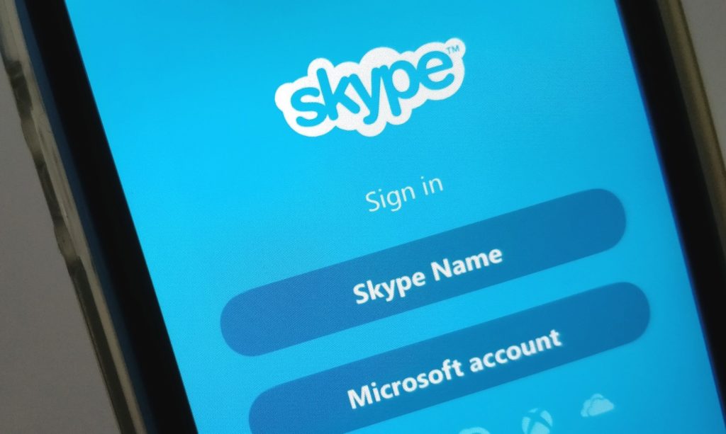 skype account login voice messages